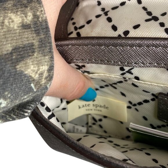 Kate Spade‎ Metallic Silver Leather Mini Crossbody Bag With Twist-Lock Closure - Picture 7 of 9